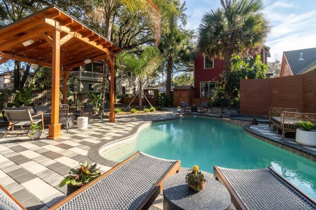 Unique Studio W Pool Spa & Gardens Near Downtown Jacksonville Exterior photo